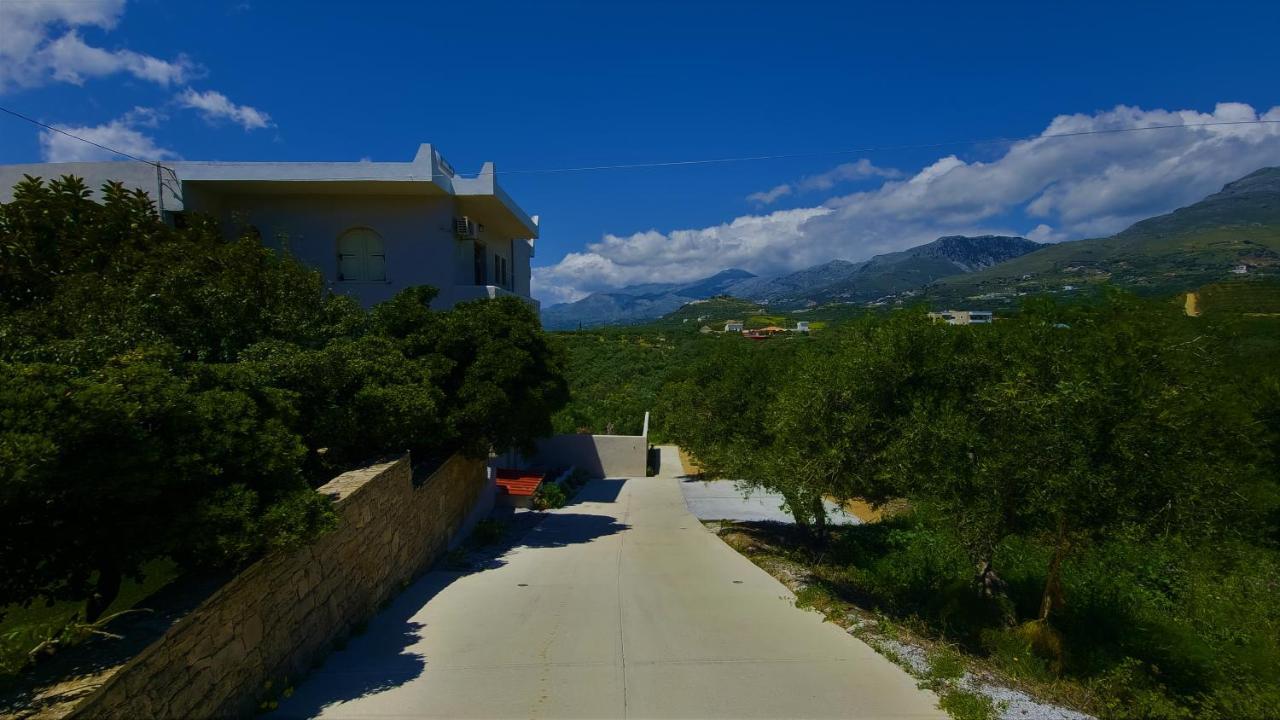 Gratelia Studio Damnoni Ngoại thất bức ảnh
